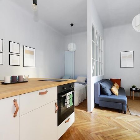 Monochrome Chic Apartments R613 Budapeşte Dış mekan fotoğraf